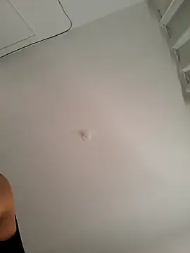 ofjuliaa online show from 14, 3, 2026