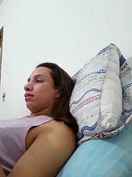 ofjuliaa online show from 16, 6, 2026