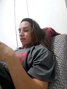 ofjuliaa online show from 18, 7, 2026