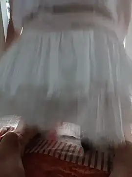 Lyna sexy24 online show from 29, 6, 2026