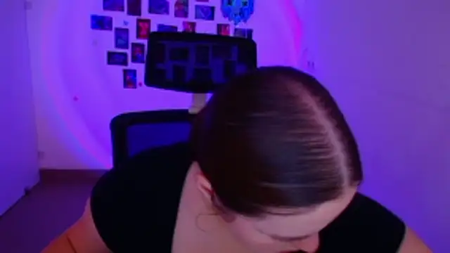 Snapshot of Kitty_Mia_Kitty chatting on 20, 2, 2026 Kitty Mia Kitty online show from 20, 2, 2026