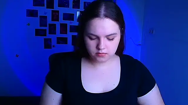 Snapshot of Kitty_Mia_Kitty chatting on 15, 3, 2026 Kitty Mia Kitty online show from 15, 3, 2026