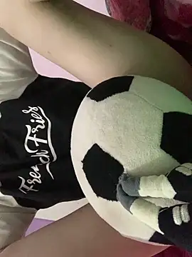 Snapshot of winter_69 chatting on 7, 3, 2026 winter 69 online show from 7, 3, 2026