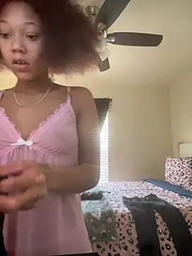 Snapshot of Tamiii420 chatting on 20, 3, 2026 Tamiii420 online show from 20, 3, 2026