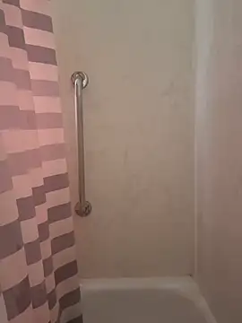 Snapshot of Tamiii420 chatting on 22, 3, 2026 Tamiii420 online show from 22, 3, 2026