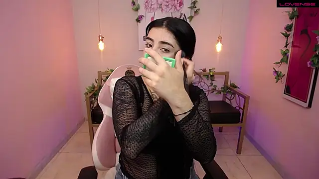Adri gomez x online show from 7, 7, 2026