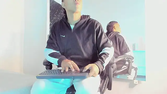 Liamsubtle01 online show from 2, 7, 2026