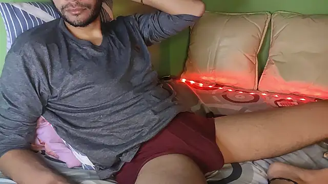 Taylor Blaze94 online show from 12, 2, 2026