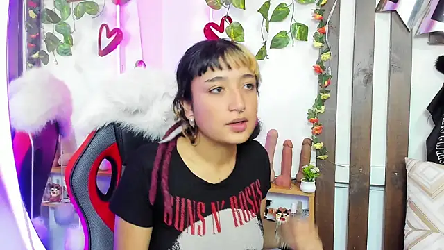MeowMota  online show from 25, 6, 2026