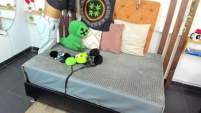 MeowMota  online show from 18, 7, 2026