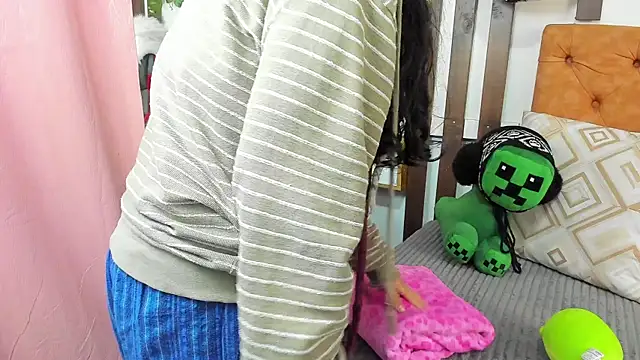 MeowMota  online show from 21, 7, 2026
