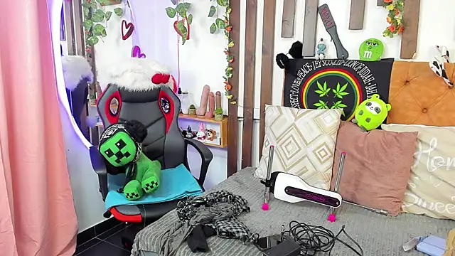 MeowMota  online show from 26, 7, 2026