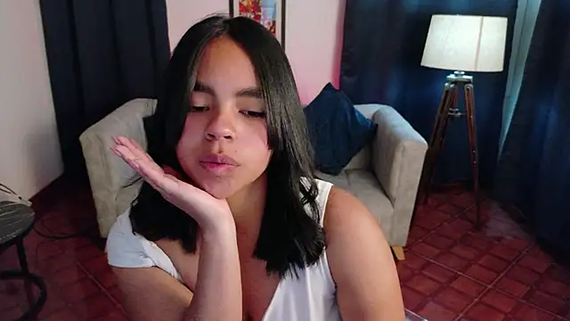 SofiaMante  online show from 7, 5, 2026