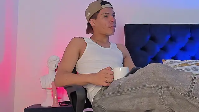 Marcus Moreno online show from 20, 2, 2026