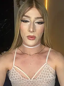 Snapshot of Alana_Stone chatting on 14, 3, 2026 Alana Stone online show from 14, 3, 2026