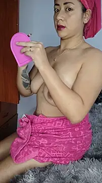 Girl kataleya10 online show from 5, 3, 2026