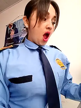 Snapshot of Alejandra_N chatting on 6, 3, 2026 Alejandra N online show from 6, 3, 2026