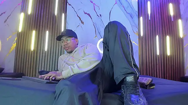 Snapshot of ThiagoBerry chatting on 4, 2, 2026 ThiagoBerry online show from 4, 2, 2026