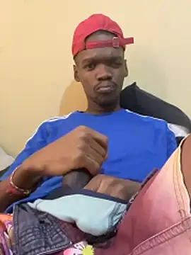 Snapshot of BigAndBeaut chatting on 10, 3, 2026 BigAndBeaut online show from 10, 3, 2026