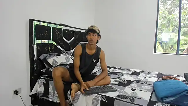 neitan miller  online show from 25, 7, 2026