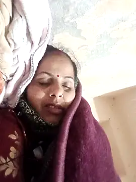 Snapshot of Hasmi_hot09 chatting on 5, 2, 2026 Hasmi hot09 online show from 5, 2, 2026