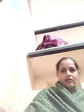 Snapshot of Hasmi_hot09 chatting on 7, 2, 2026 Hasmi hot09 online show from 7, 2, 2026