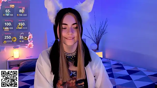 Snapshot of ForEvaRrr chatting on 5, 2, 2026 ForEvaRrr online show from 5, 2, 2026