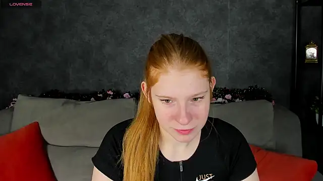 Snapshot of Sally_Ange1 chatting on 17, 1, 2026 Sally Ange1 online show from 17, 1, 2026