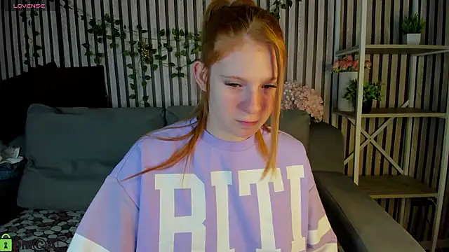 Snapshot of Sally_Ange1 chatting on 16, 2, 2026 Sally Ange1 online show from 16, 2, 2026