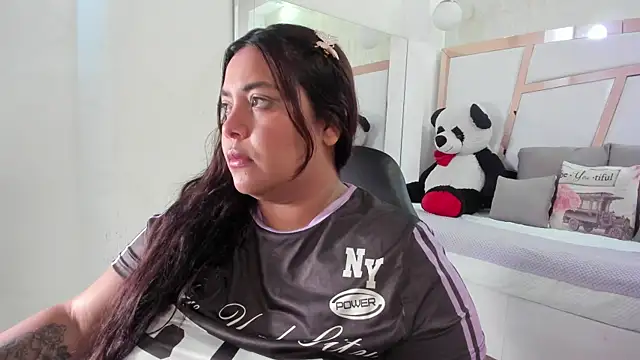 tatikanyx online show from 7, 5, 2026