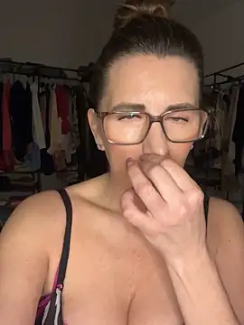 Snapshot of NaughtyMilla chatting on 8, 2, 2026 NaughtyMilla online show from 8, 2, 2026