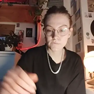 Snapshot of Shy_Bamby chatting on 9, 3, 2026 Shy Bamby online show from 9, 3, 2026