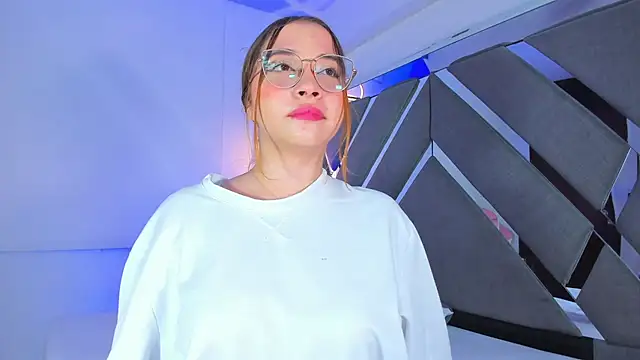 Snapshot of AliciaWhite_nt chatting on 14, 1, 2026 AliciaWhite nt online show from 14, 1, 2026