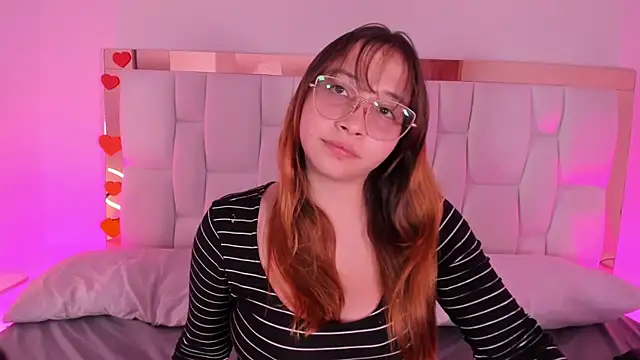 AliciaWhite nt online show from 1, 5, 2026