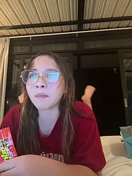 AliciaWhite nt online show from 4, 5, 2026