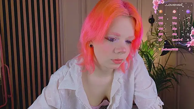Waifu Ketrin online show from 11, 5, 2026