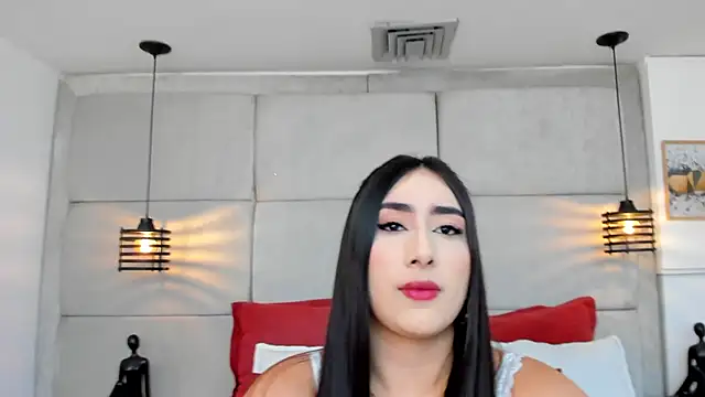 Snapshot of IvonneOwen chatting on 11, 1, 2026 IvonneOwen online show from 11, 1, 2026