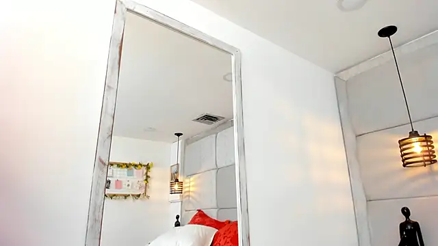 Snapshot of IvonneOwen chatting on 20, 2, 2026 IvonneOwen online show from 20, 2, 2026