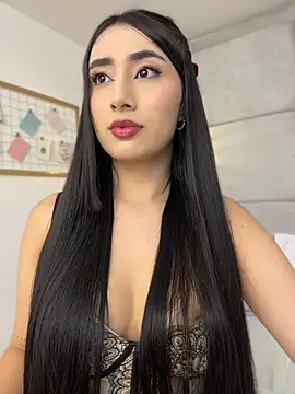 IvonneOwen online show from 26, 7, 2026