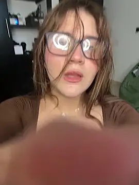 Snapshot of ivy_velvet chatting on 6, 2, 2026 ivy velvet online show from 6, 2, 2026