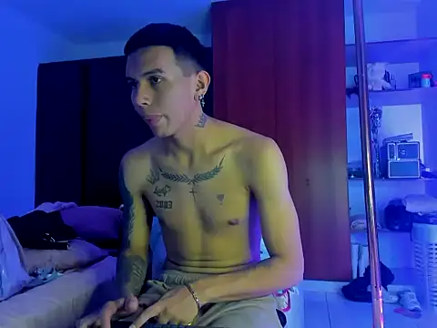 Scook Gray  online show from 9, 2, 2026