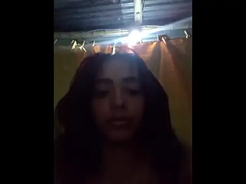 Snapshot of meganparixx chatting on 19, 2, 2026 meganparixx online show from 19, 2, 2026