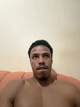 Snapshot of LorenzoBlack27 chatting on 14, 7, 2026 LorenzoBlack27 online show from 14, 7, 2026