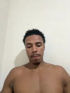 Snapshot of LorenzoBlack27 chatting on 28, 7, 2026 LorenzoBlack27 online show from 28, 7, 2026