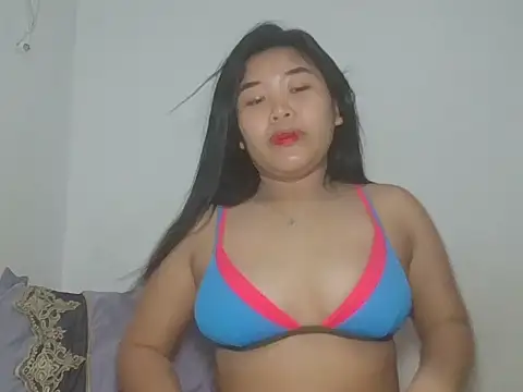 Snapshot of Zyeiii chatting on 21, 2, 2026 Zyeiii online show from 21, 2, 2026