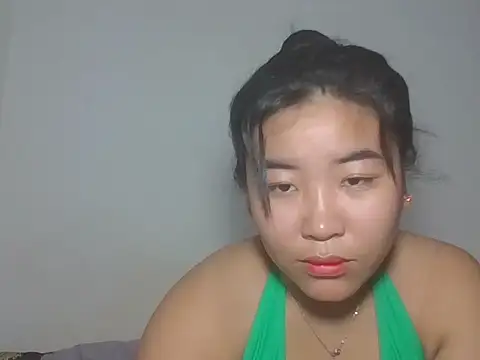 Snapshot of Zyeiii chatting on 14, 3, 2026 Zyeiii online show from 14, 3, 2026