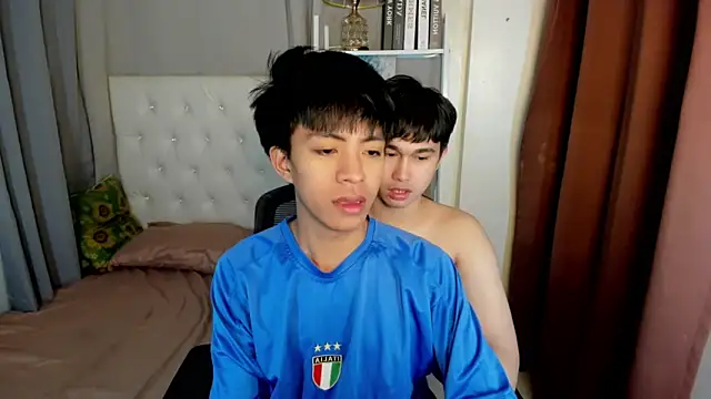 Snapshot of davincihugecock chatting on 17, 2, 2026 davincihugecock online show from 17, 2, 2026