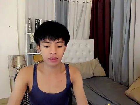 Snapshot of davincihugecock chatting on 15, 3, 2026 davincihugecock online show from 15, 3, 2026