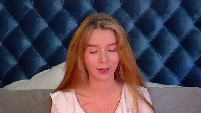 VanessaVienne online show from 27, 2, 2026