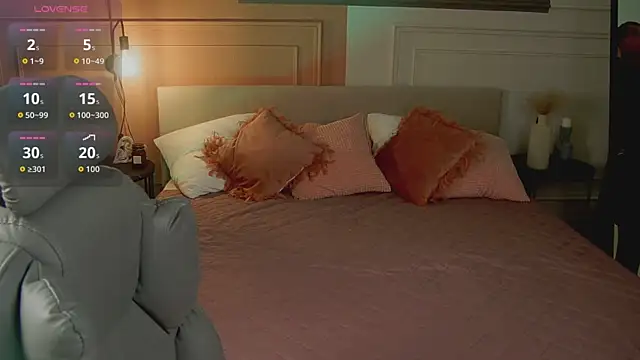  SilkyShadow  online show from 19, 3, 2026